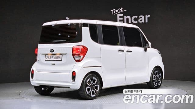 Kia The / новый New Ray Signature, 2021 2