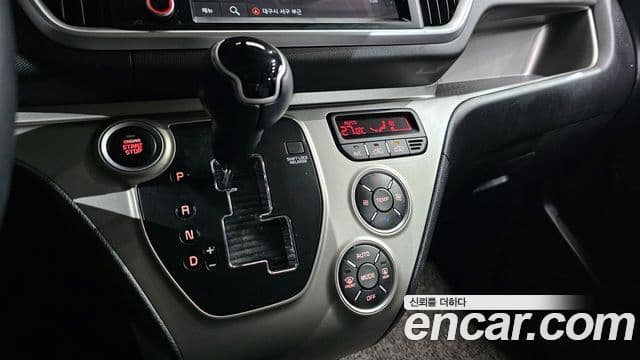 Kia The / новый New Ray Signature, 2021 9