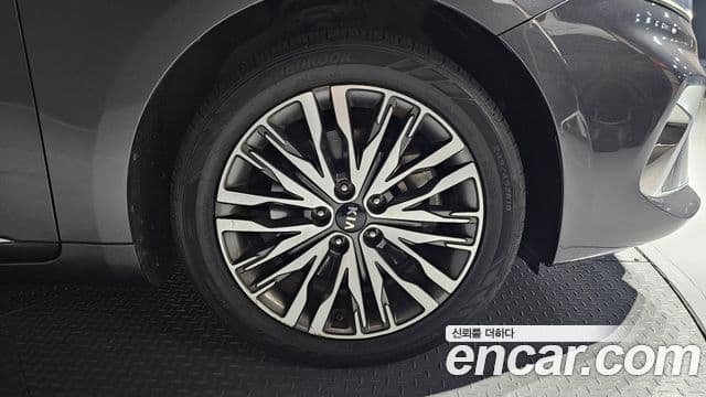 Kia K7 Premier Noblesse, 2021 все фото