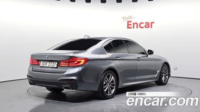 BMW 5시리즈 (G30) 520d M Sport Plus, 2018 2