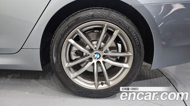 BMW 5시리즈 (G30) 520d M Sport Plus, 2018 все фото
