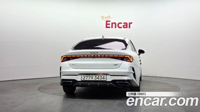 Kia K5 гибрид 3세대 Prestige, 2023 4