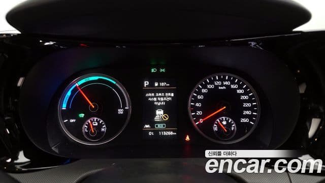 Kia K5 гибрид 3세대 Prestige, 2023 8