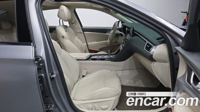 Genesis The / новый New G70, 2022 10