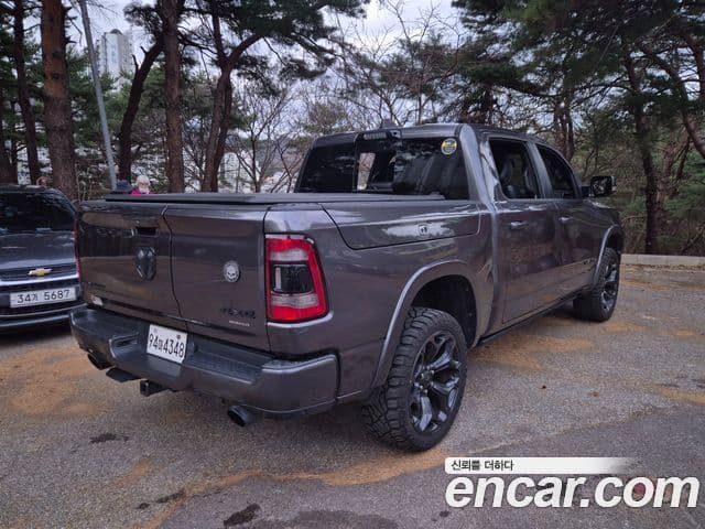 Dodge 램픽업, 2021 4