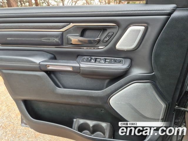 Dodge 램픽업, 2021 10