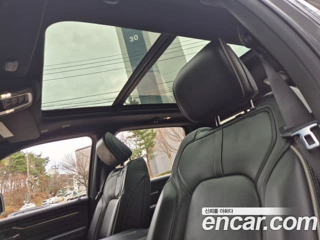 Dodge 램픽업, 2021 17