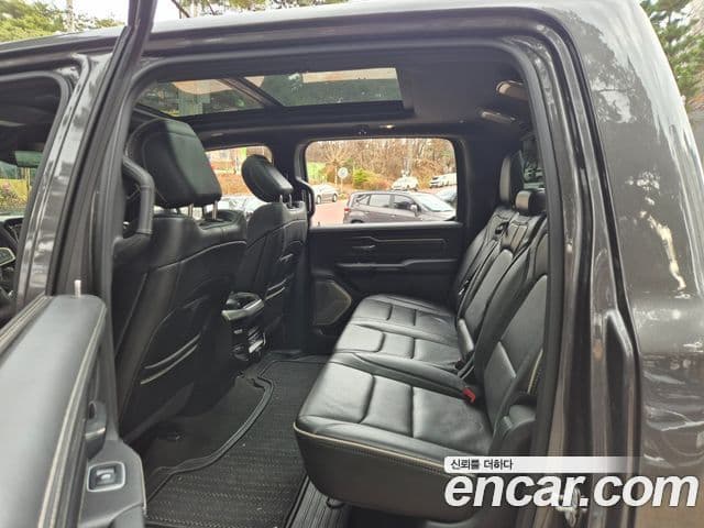 Dodge 램픽업, 2021 18