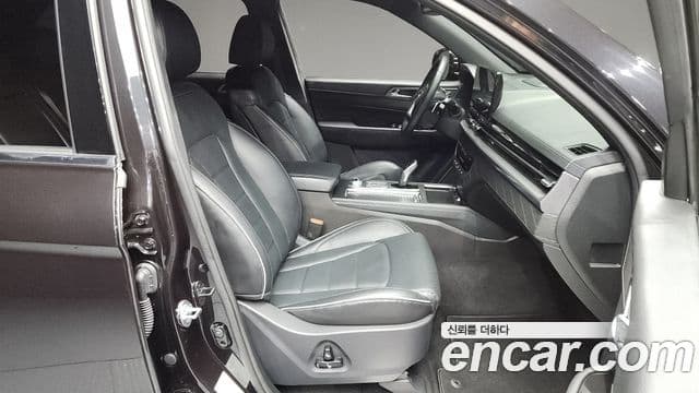 KG모빌리티(SsangYong) Rexton New Arena Noblesse, 2024 11