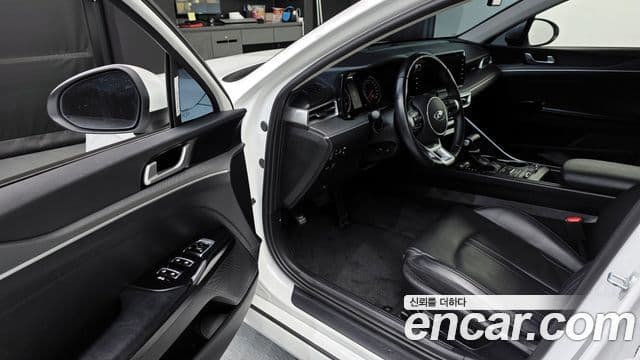 Kia K5 3세대 Trendy, 2021 10