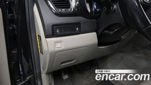 Kia The / новый New Carnival Prestige, 2019 14