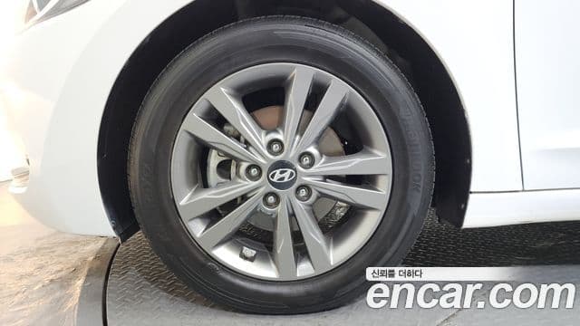 Hyundai Avante AD Modern, 2017 все фото