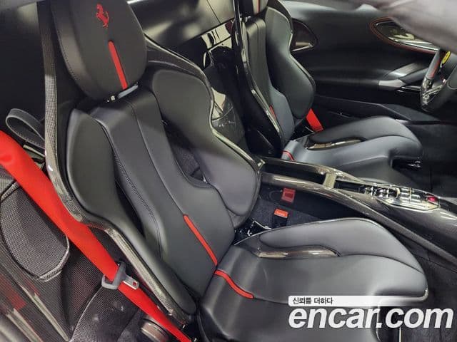 Ferrari SF90 스파이더, 2022 18