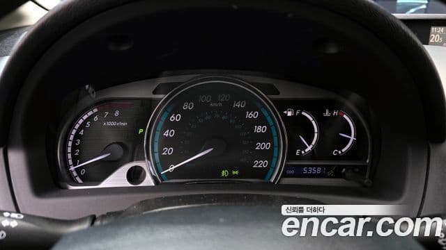 Toyota 벤자 1세대, 2013 8