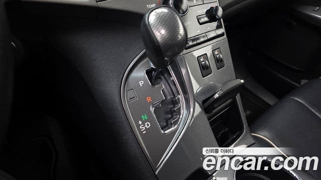 Toyota 벤자 1세대, 2013 9