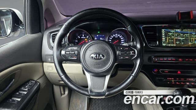 Kia All New Carnival Prestige, 2016 13