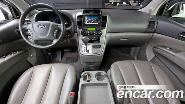 Kia Carnival R Premium, 2013 7