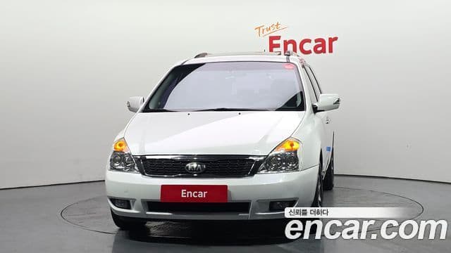 Kia Carnival R Premium, 2013 3