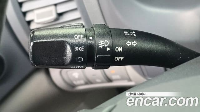 Kia Carnival R Premium, 2013 17