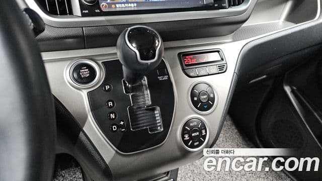 Kia The / новый New Ray Signature, 2022 9