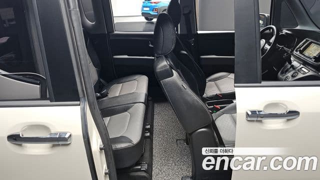 Kia The / новый New Ray Signature, 2022 11