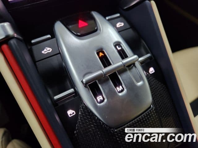 Ferrari 로마 3.9 Spyder, 2024 16