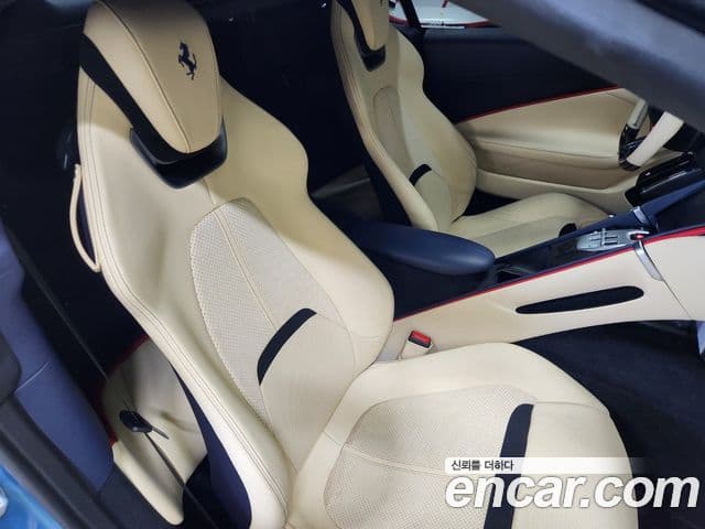 Ferrari 로마 3.9 Spyder, 2024 18