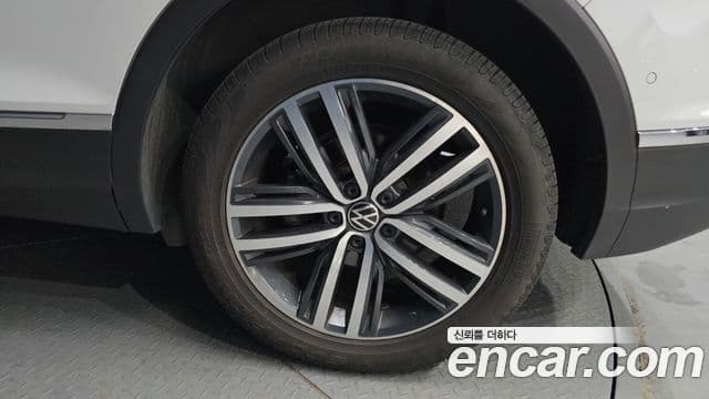 Volkswagen Tiguan 2세대 Prestige, 2022 все фото