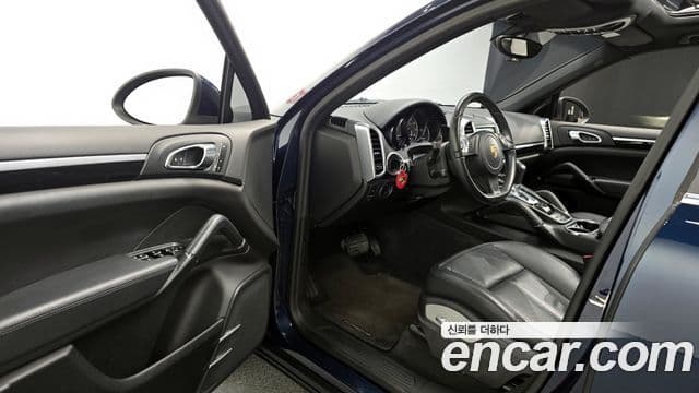 Porsche New Cayenne 958, 2014 11