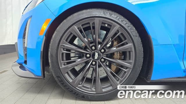 Cadillac CT5-V 6.2 Blackwing, 2023 все фото