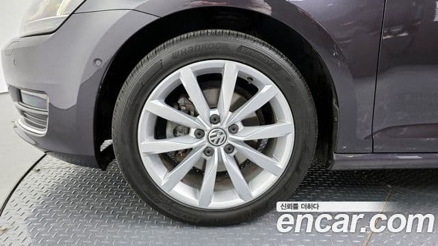Volkswagen Гольф 7세대 1.4 TSI, 2016 все фото