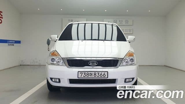 Kia Carnival R топовая версия, 2012 2