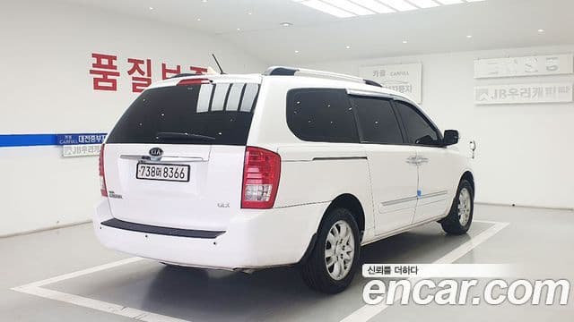 Kia Carnival R топовая версия, 2012 6