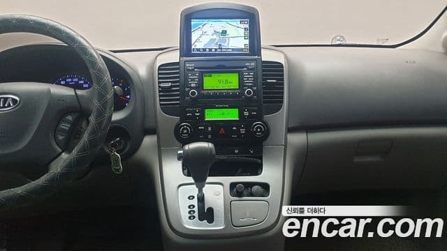 Kia Carnival R топовая версия, 2012 7