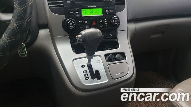 Kia Carnival R топовая версия, 2012 9