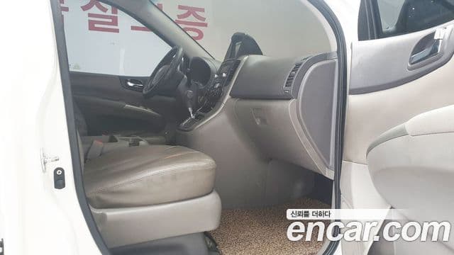 Kia Carnival R топовая версия, 2012 15