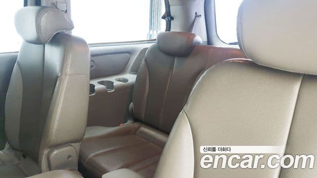 Kia Carnival R топовая версия, 2012 17