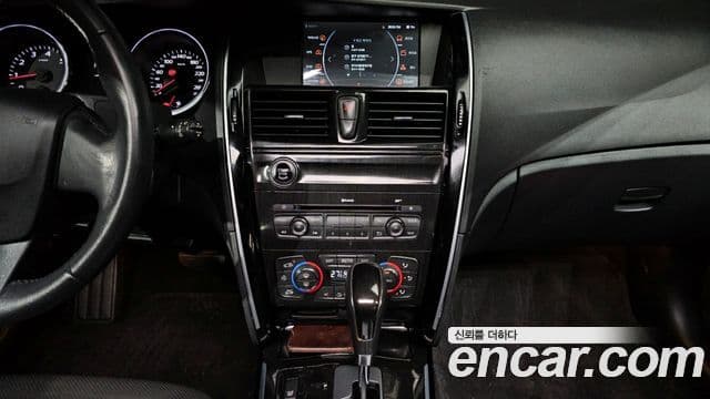 Renault Korea(Samsung) SM7 Nova LPLI 2.0 LPe для людей с инвалидностью, 2017 14