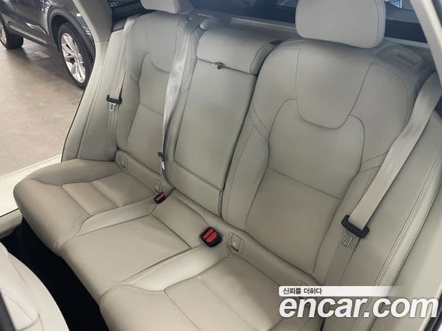 Volvo XC60 2세대 B5 Ultra Dark Air подвеска, 2026 11