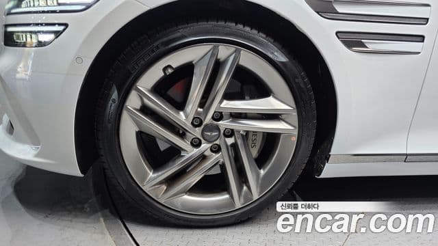 Genesis G80 (RG3) бензин 2.5 турбо AWD, 2025 все фото