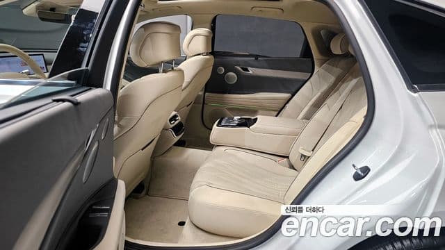 Genesis G80 (RG3) бензин 2.5 турбо AWD, 2025 13