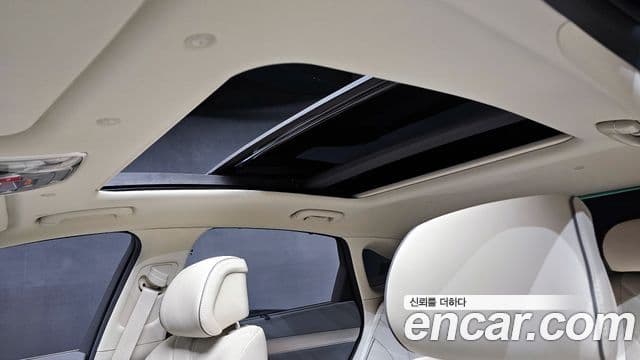 Genesis G80 (RG3) бензин 2.5 турбо AWD, 2025 18