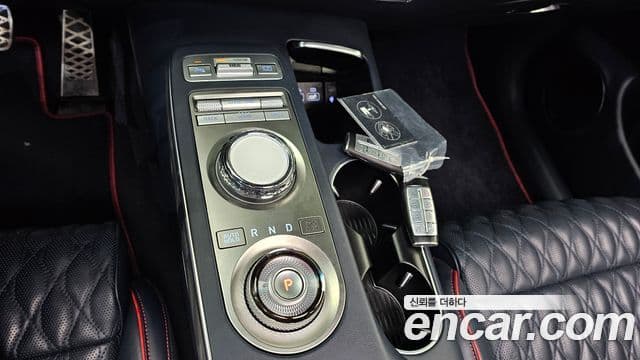 Genesis GV70, 2021 9