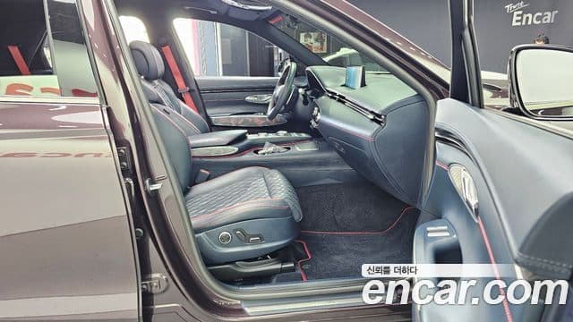 Genesis GV70, 2021 12