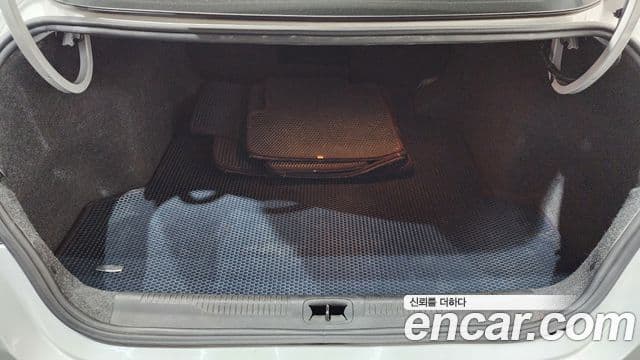 크라이슬러 200 2세대 2.4 Limited, 2015 20