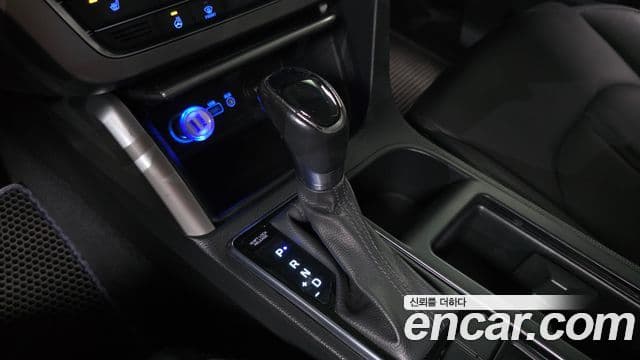 Hyundai LF Sonata 2.0 Smart, 2015 9