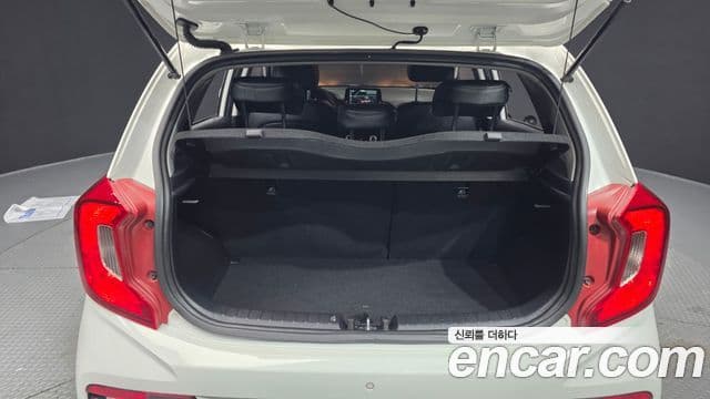 Kia Morning Urban (JA) Prestige, 2023 20