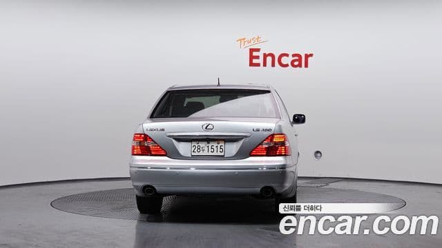 Lexus LS430 XF30, 2004 4