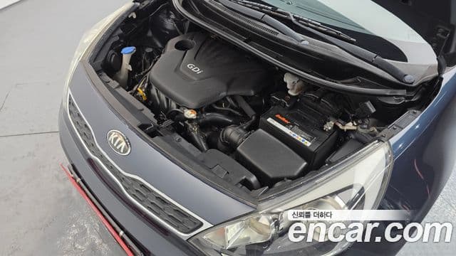 Kia All New Pride Prestige, 2012 6