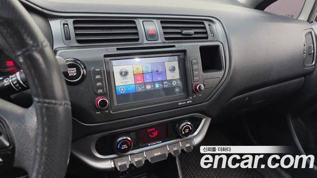 Kia All New Pride Prestige, 2012 14